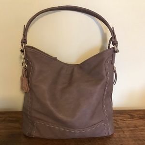 Sasha and Sofi Gun concealing handbag